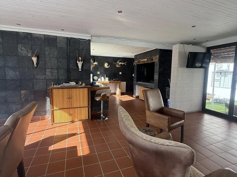 Beautiful 5 bedroom house for sale in Ludwigsdorf Klein Windhoek - Photo 5
