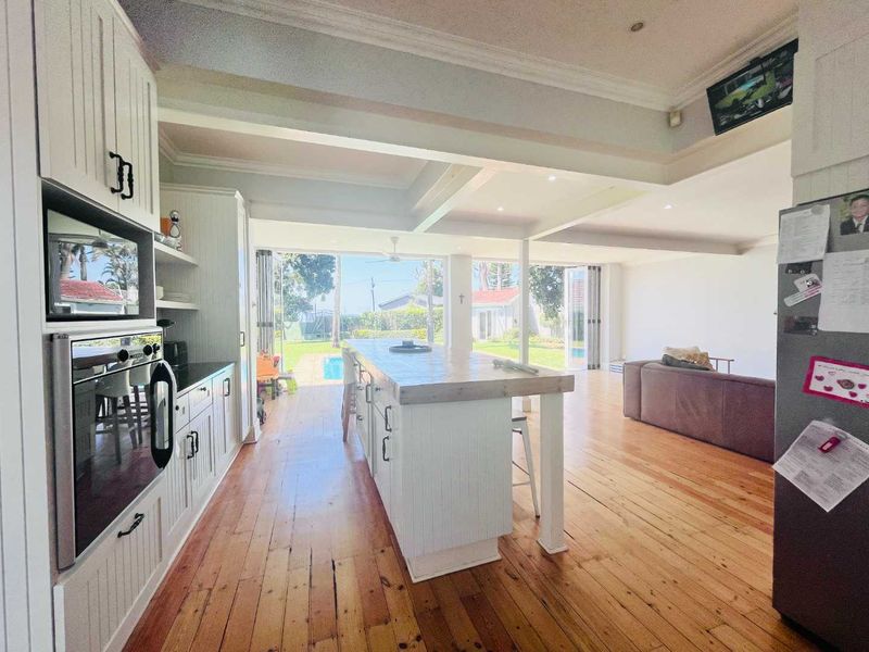 Hendra - Coastal Comfort  , Modern Family Home with exceptional extra's - Photo 8