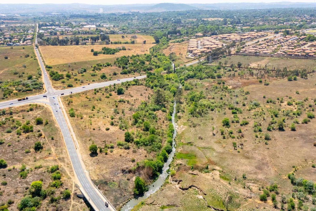 Prime 4.9ha Land on Ruimte Road: Endless Development Opportunities - Photo 4