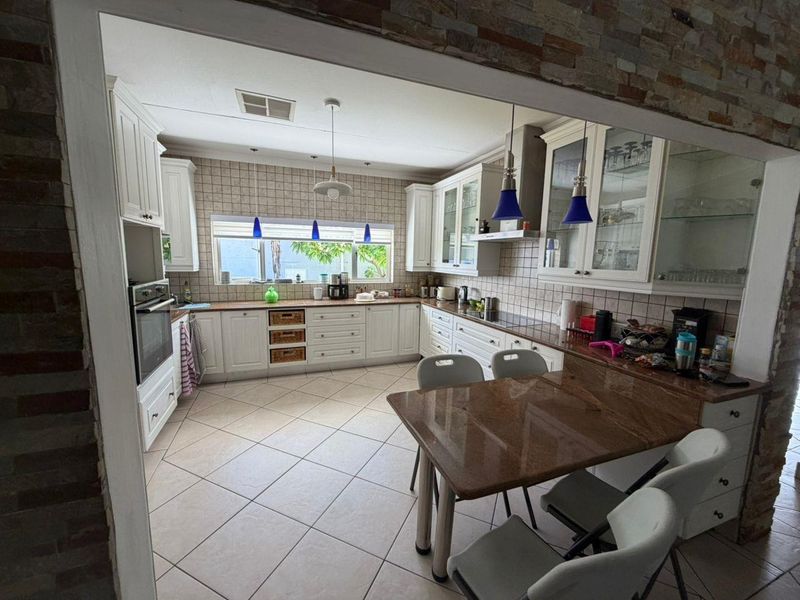 🏡 Beautiful Family Home for Sale – Eros, Windhoek - Photo 5