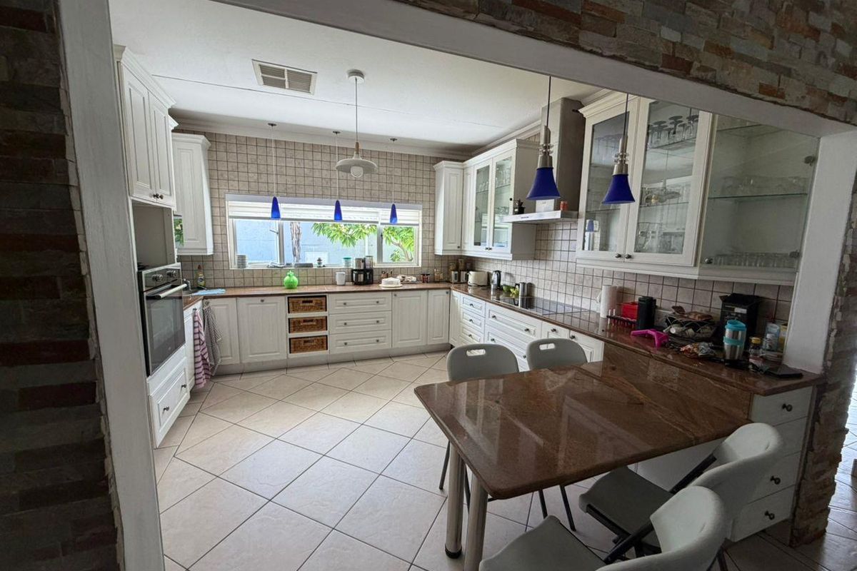 🏡 Beautiful Family Home for Sale – Eros, Windhoek - Photo 5