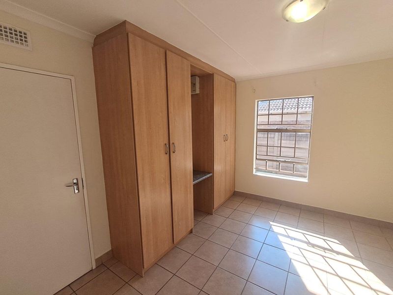 3 Bedroom House Not To Be Missed - Photo 5