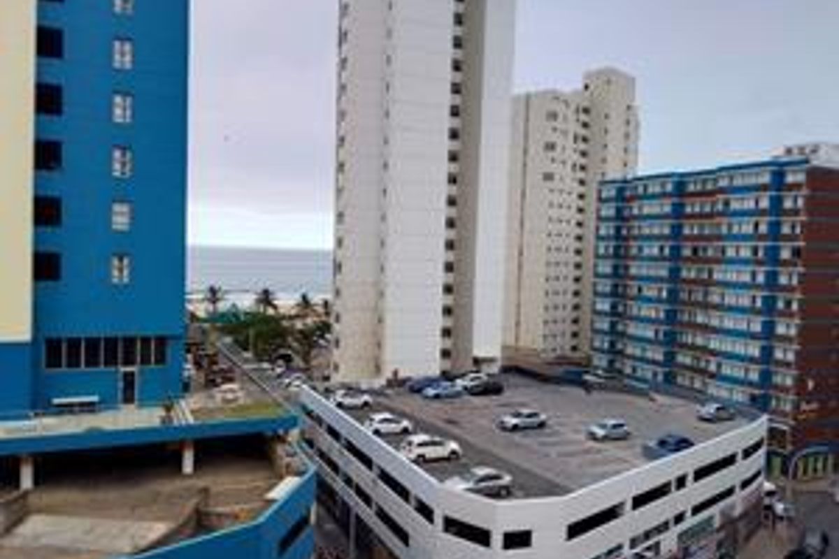 Newly painted bachelor flats for sale in South Beach - Photo 3