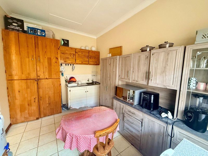 2 Bedroom Apartment for sale in Vryheid - Photo 6