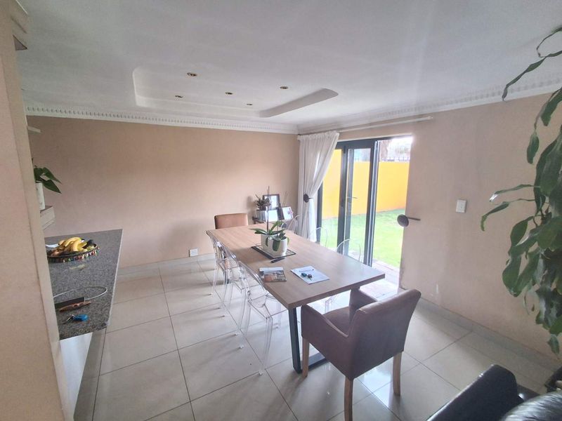 3 Bedroom House in Silverton Ext - Photo 6