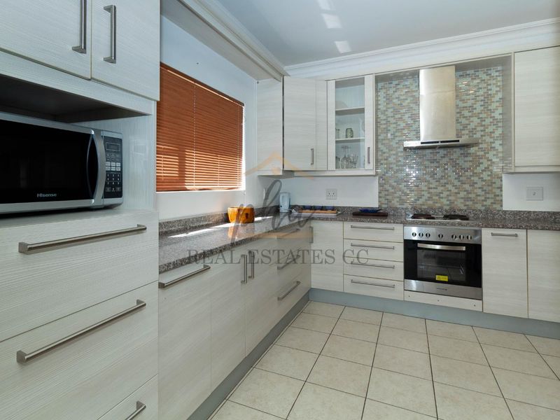 Coastal Living with Lock-Up-and-Go Appeal - Photo 10