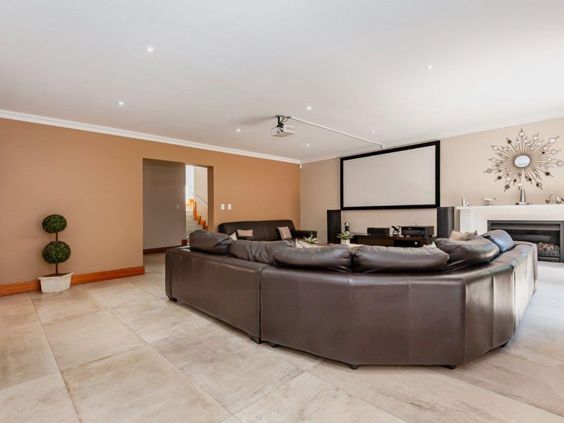 An Exclusive Meyersdal Masterpiece in a Prestigious Guarded Enclave - Photo 4