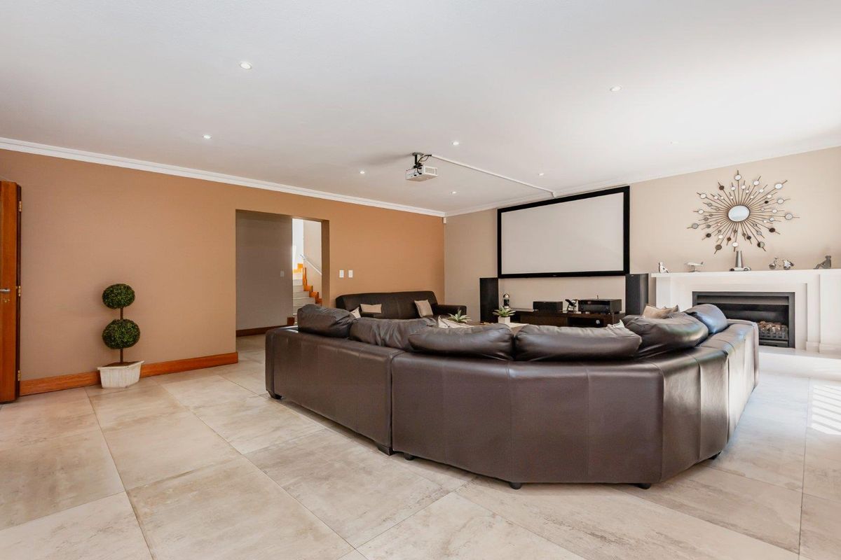 An Exclusive Meyersdal Masterpiece in a Prestigious Guarded Enclave - Photo 4