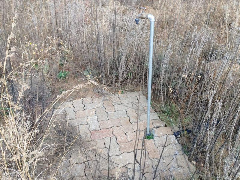 Secure 2.25ha Corner Stand Vacant Land with Water - Photo 6
