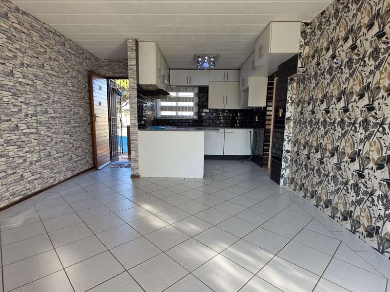 2 Bedroom Townhouse for Sale in Glenvista - Photo 4