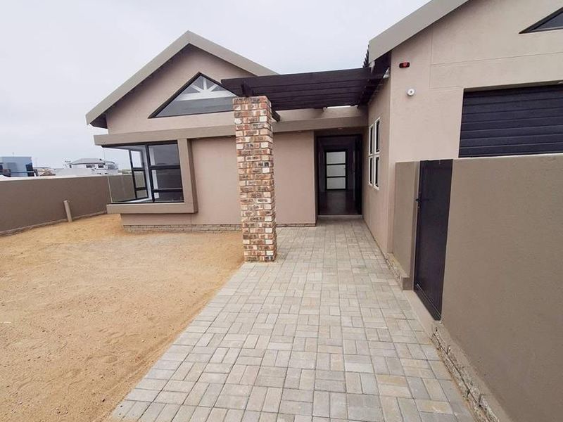 Swakopmund- For Sale- N$3 990 000 - Photo 3
