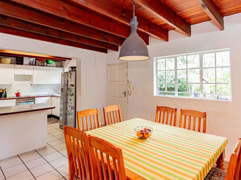 Delightful 3-Bedroom Duplex with Double-Volume Living in Tranquil Murrayfield Complex - Photo 6