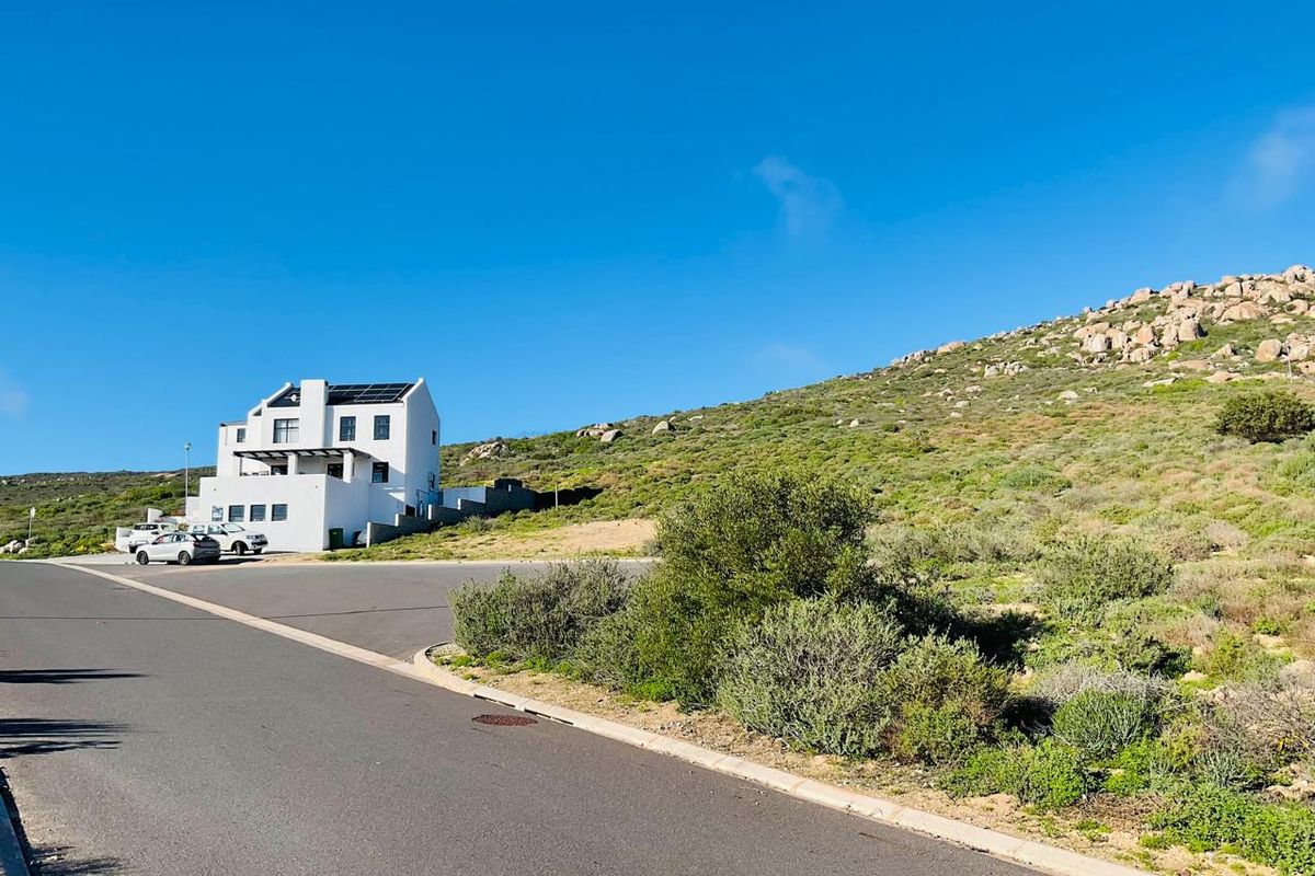 Kapteins Kloof, St Helena Bay offers incredible value!! Look no further and Invest in the Western Cape Property Market - Photo 3