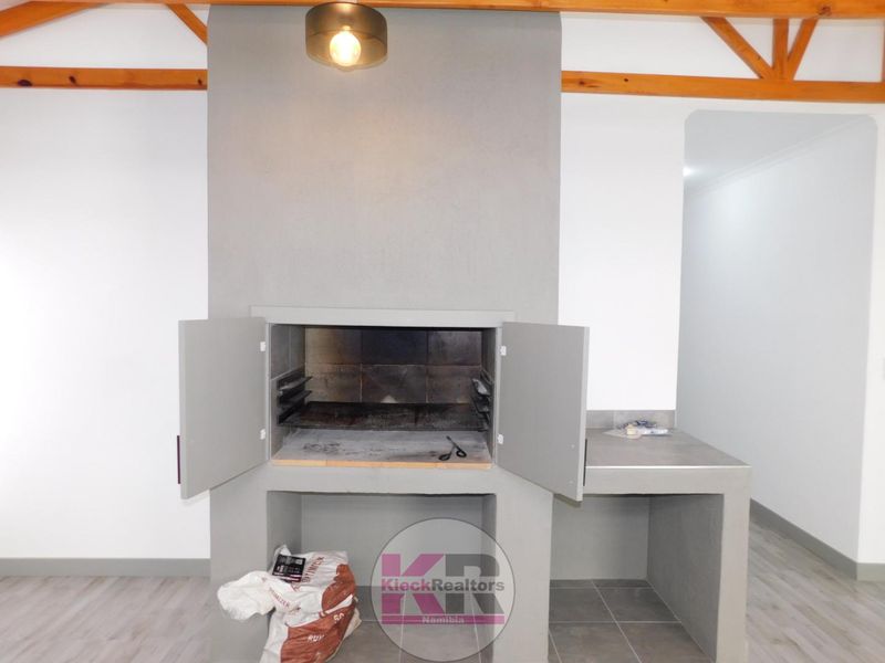 3 Bedroom House for Sale in Henties Bay - Photo 8
