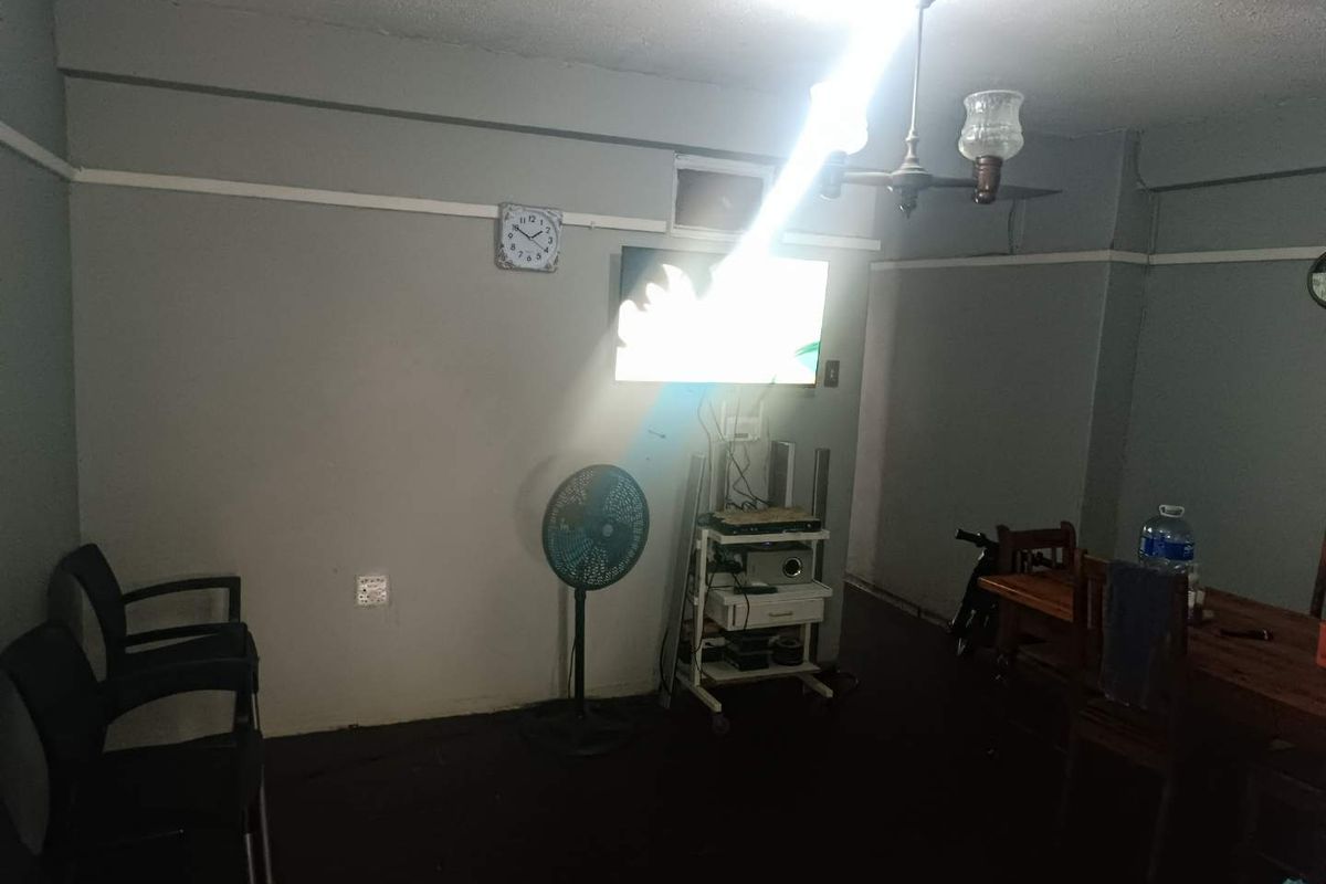 🏖️ 2-Bedroom Apartment for Sale in South Beach, Durban – Prime Investment Opportunity - Photo 4