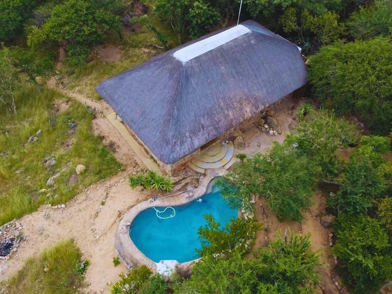 Bushveld Stone Cottage with Spectacular Escarpment Views - Photo 9