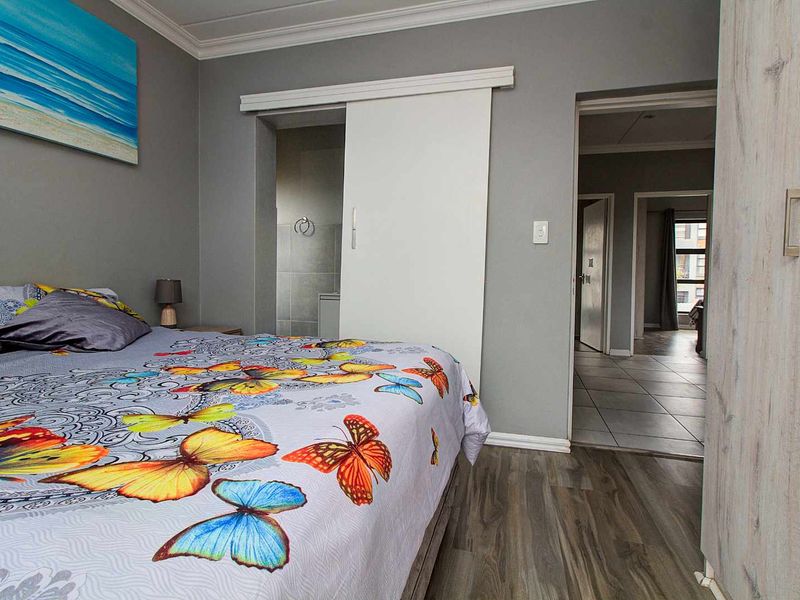 Modern Living Meets Convenience and Comfort - Photo 9