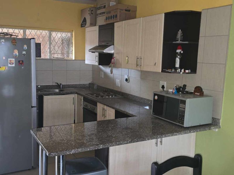 Great Location and Affordable - Photo 8