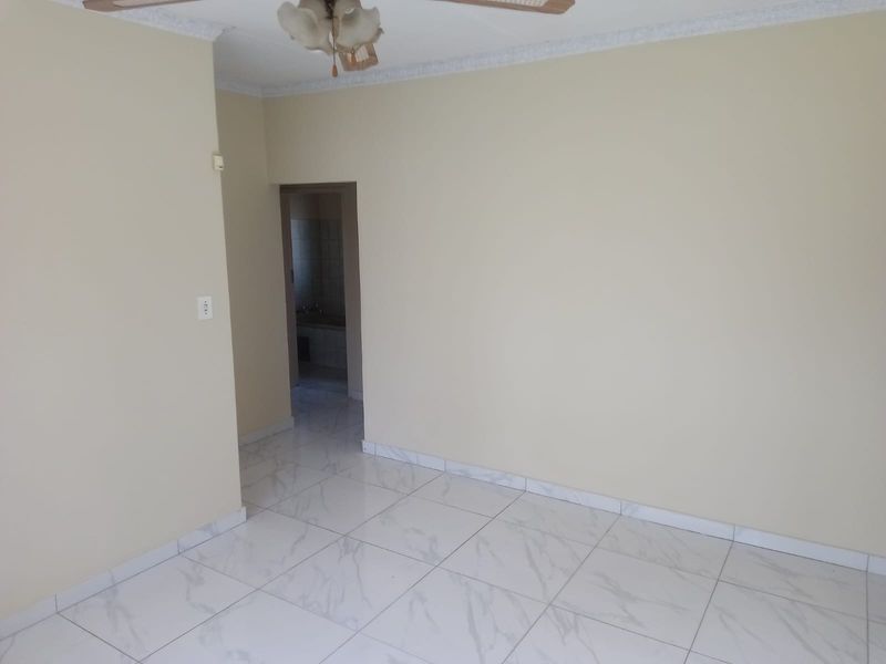 House for sale in Theresapark. - Photo 2