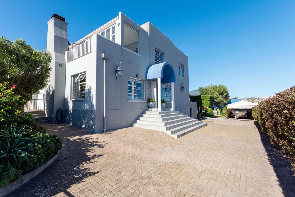 A Home Built Around Family - Photo 3