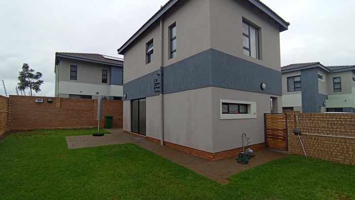 Property #2374982, House For Sale in Thatchfield