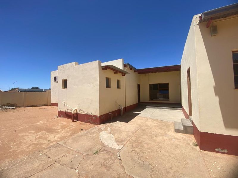 Beautiful home for sale - Photo 9