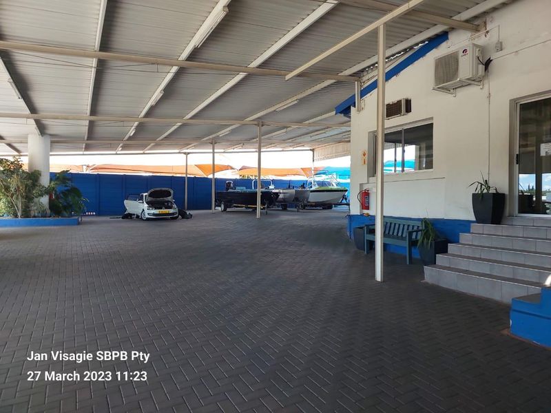 FOR SALE - Prime Location next to Hosea Kutako Drive - Photo 3