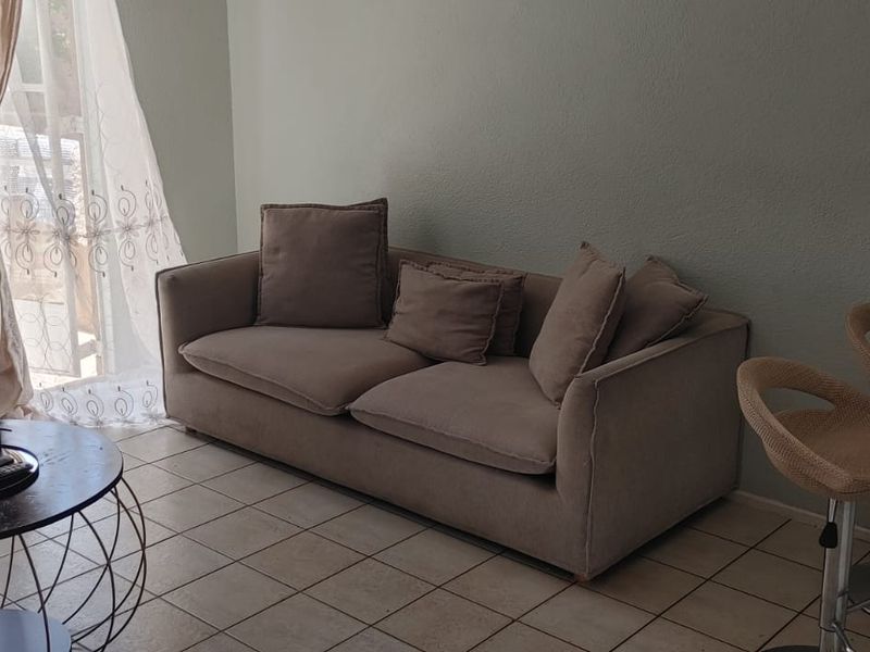 Perfect Family Home Or Intvestment Opportunity - Photo 2