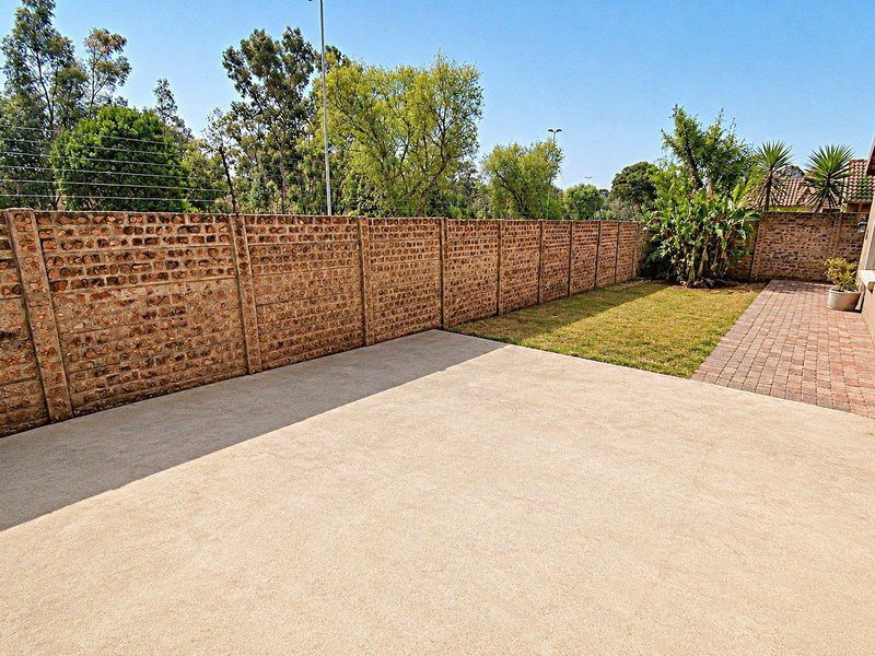 4-Bedroom Home in a Secure Estate - Photo 2