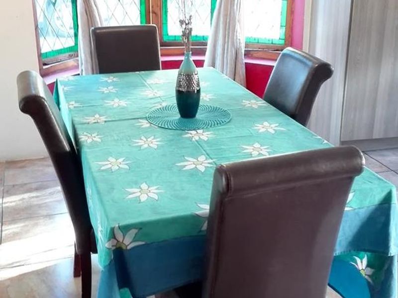 Furnished Two Bedroom House to Rent - Photo 3