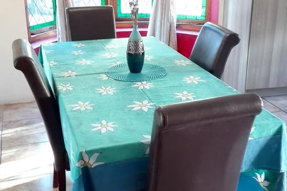 Furnished Two Bedroom House to Rent - Photo 3