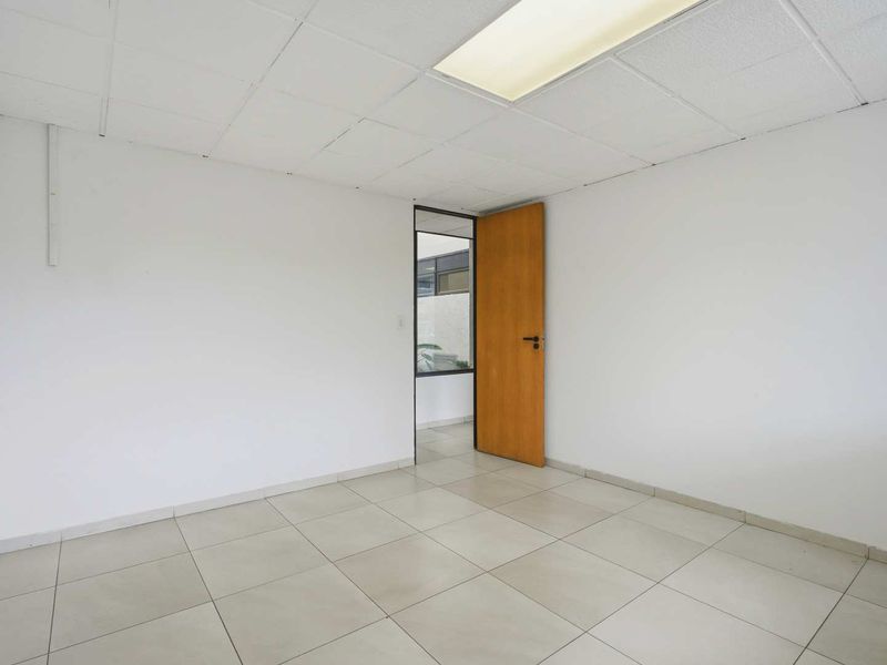 Office Space To Let – 5 Skeen Boulevard, Bedfordview - Photo 8
