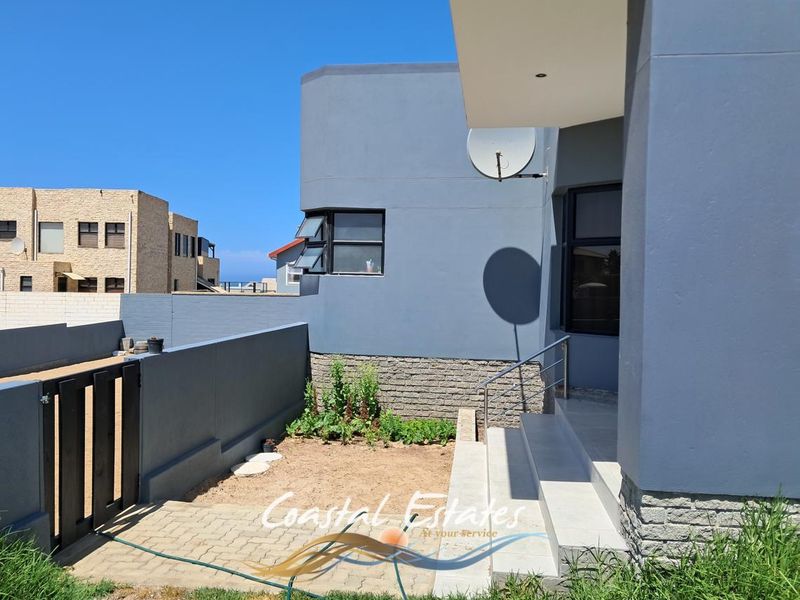 3 Bedroom house in Extension 14 - Photo 3