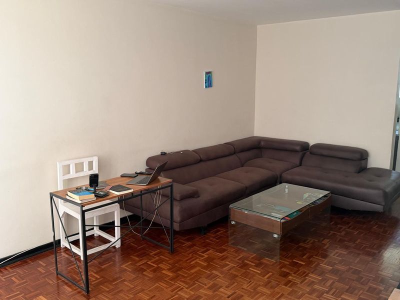 Top Floor Apartment! - Photo 6