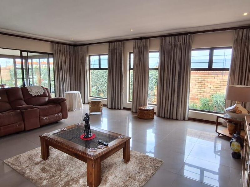 Retirement cluster - Photo 7