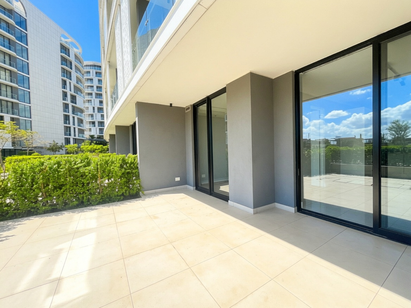 Luxury one bedroom , ground floor apartment for rent at Ellipse Waterfall - Photo 1