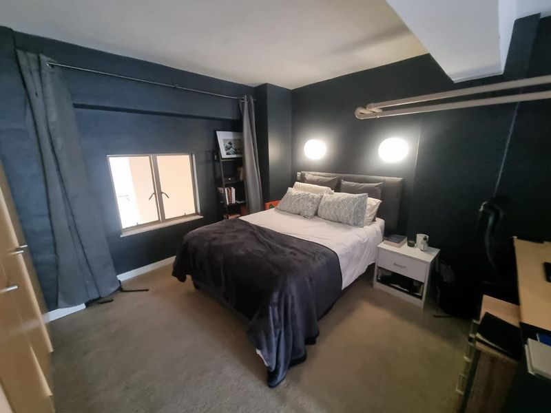 Stylish Loft Living in the Iconic Mutual Heights – Cape Town CBD - Photo 10