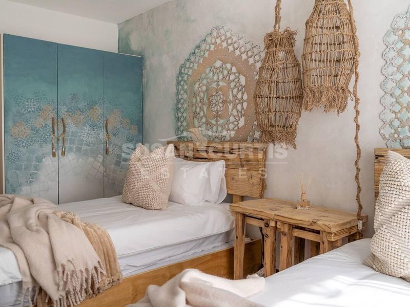 Fully Furnished Seafront townhouse - Photo 4