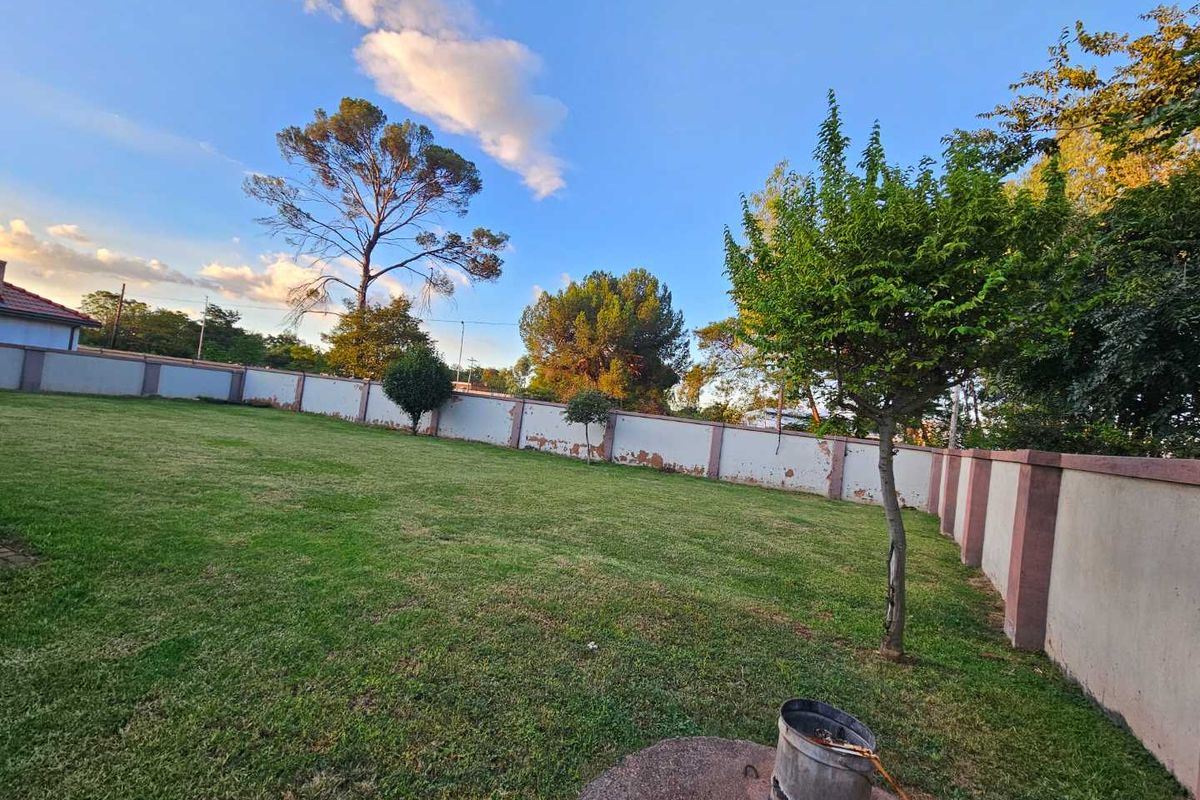 3 bedroom house in Clarina - Photo 4