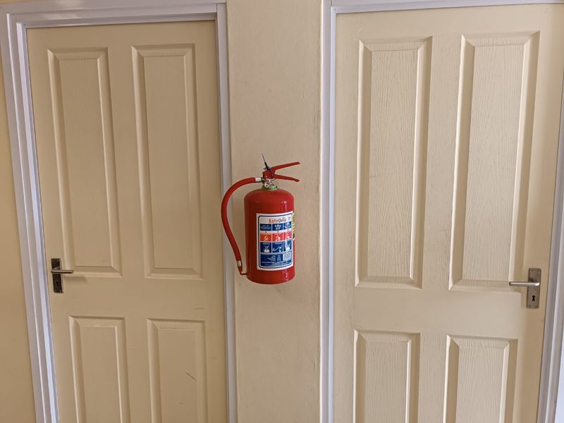 Central Swakopmund – Office/Shopfront – 8 - Photo 3