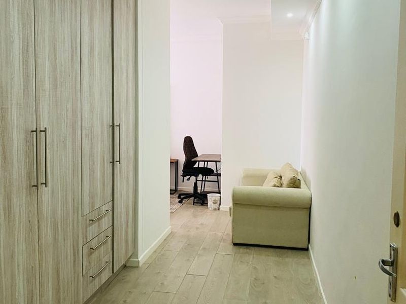 BEAUTIFUL 2 BEDROOM FLAT FOR RENT - WALVIS BAY,  MEERSIG - Photo 10