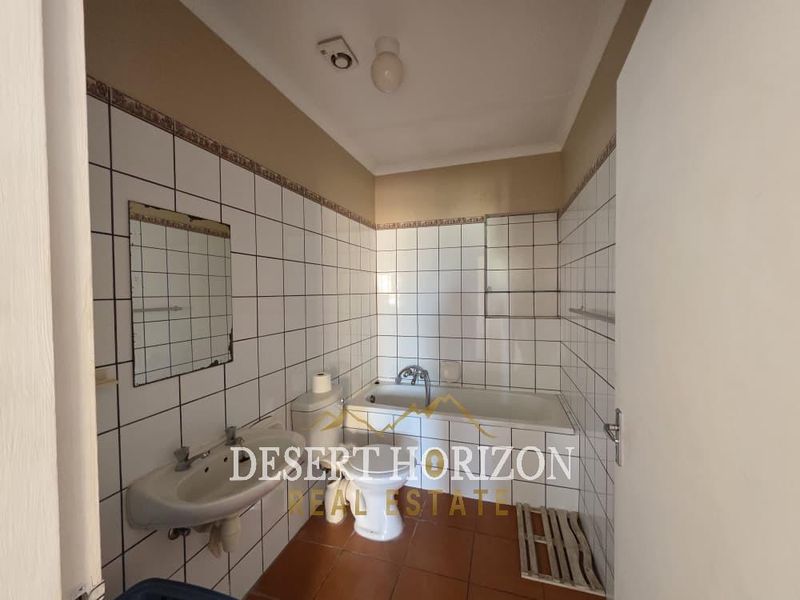 Long Beach  | Lelandi Unit For Sale - Photo 7