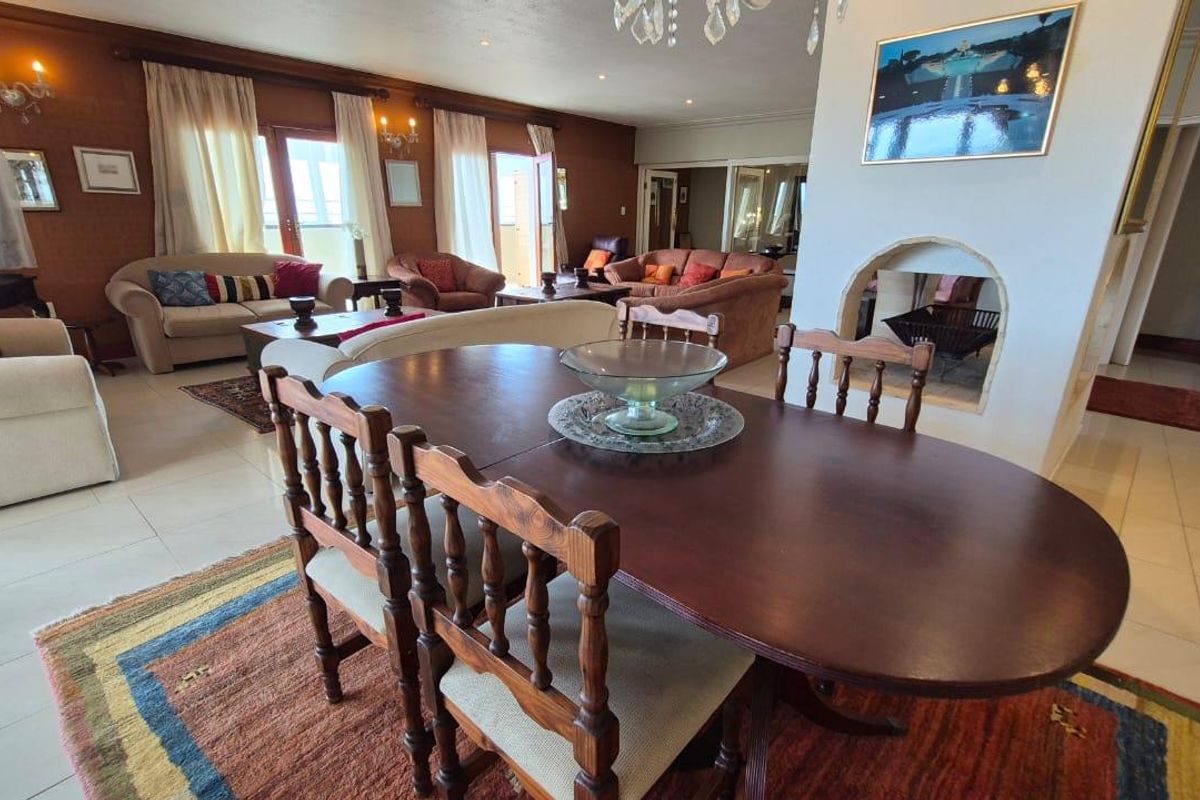 Fully furnished Guesthouse for sale with sea views and near amenities - Photo 3