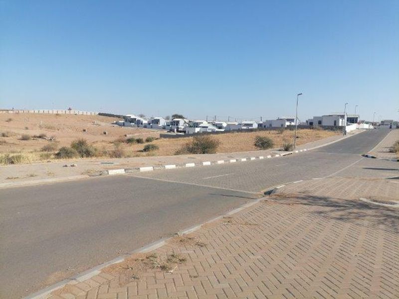 Entertainment / Business Plot For Sale - Photo 1