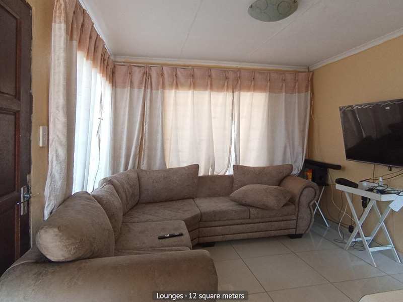 Charming 2 bedrooms house for sale in Soshanguve VV - Photo 6