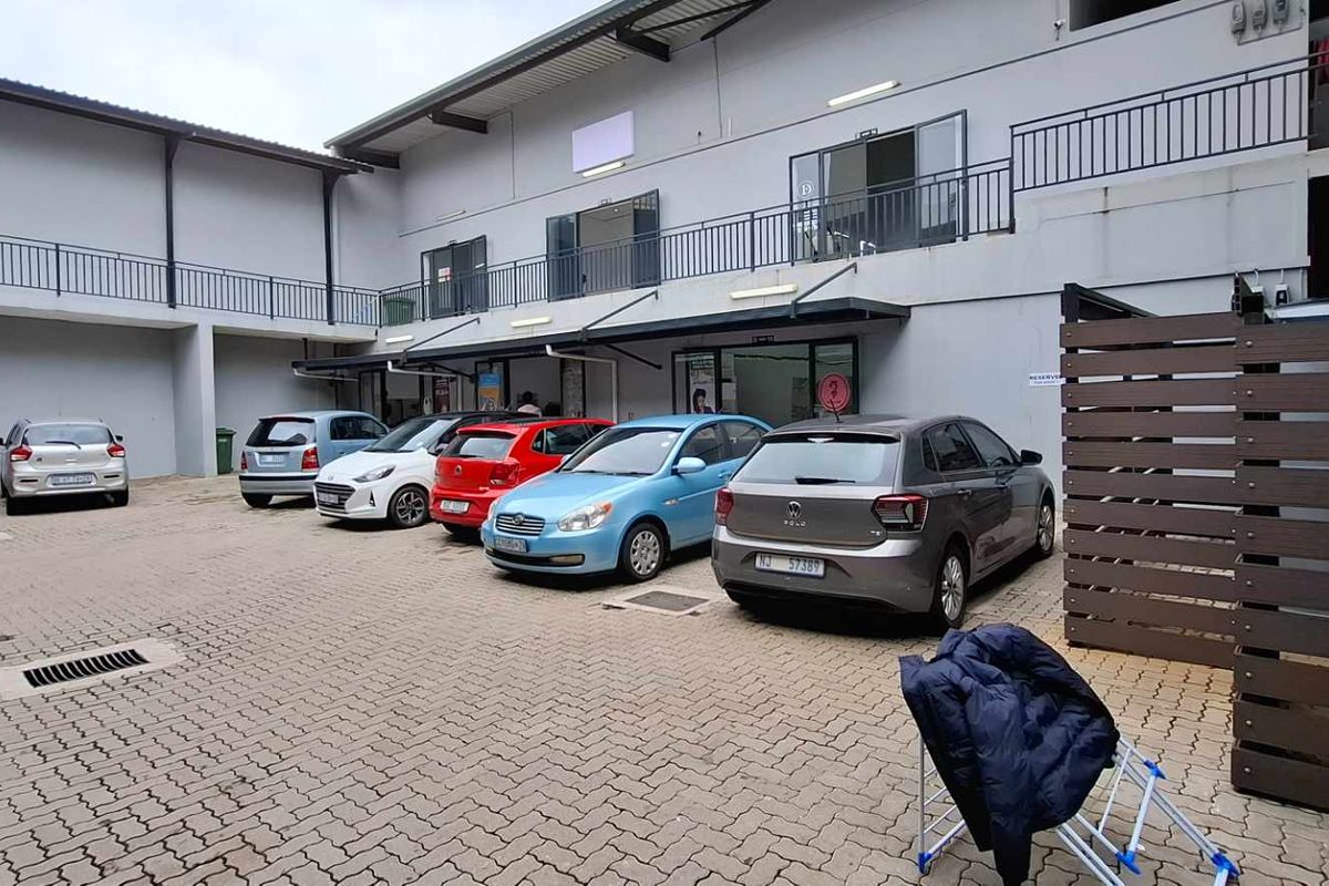 **Prime Business Premises Available in Durban's Central Business District** - Photo 5