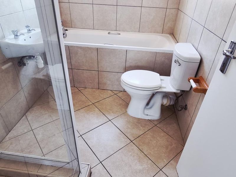 🔥KHOMASDAL EXT 28 | N$ 899 000 EXCL COSTS | TOWNHOUSE (LANTANA COURT) - Photo 6