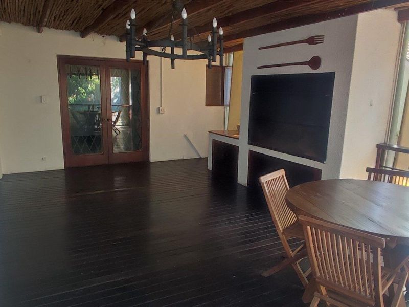 Unfurnished bedroom (not a cottage) - Photo 4