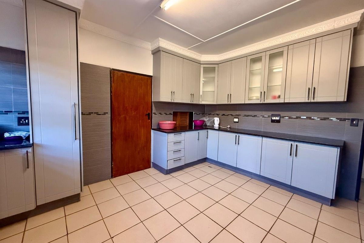 Investment Home for sale in Vryheid - Photo 2