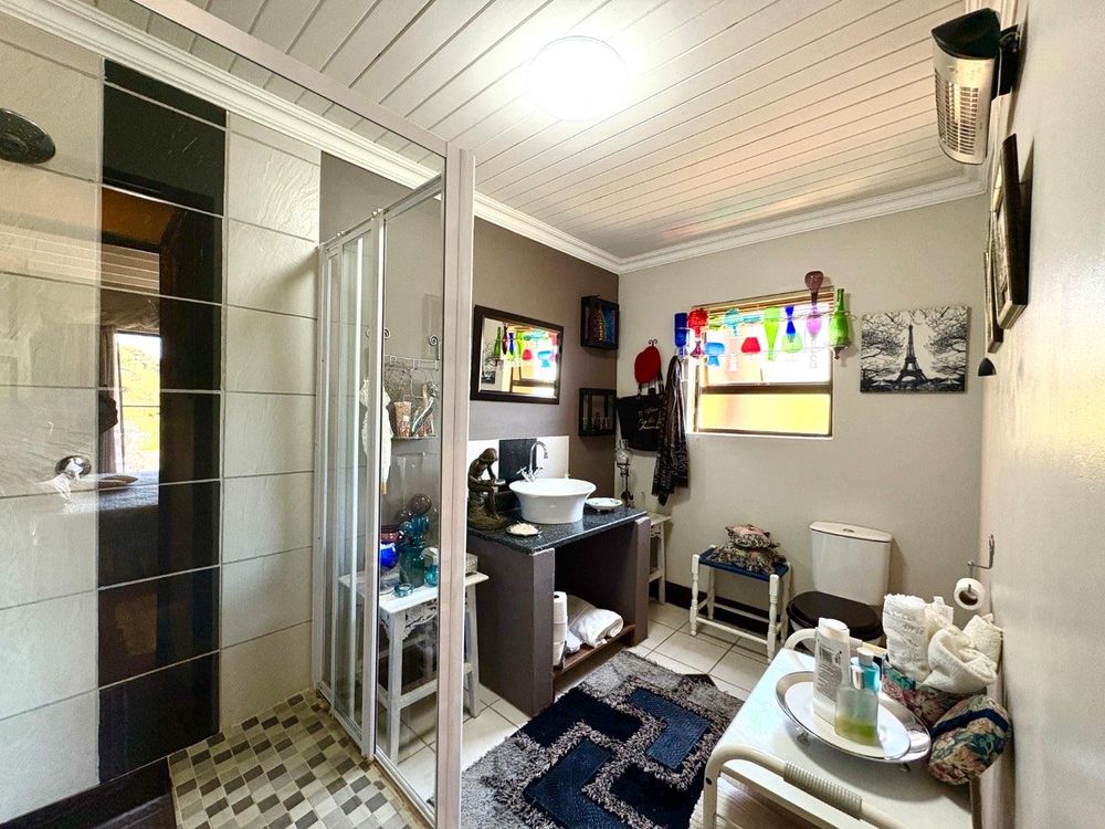 En suite bathroom on ground floor.